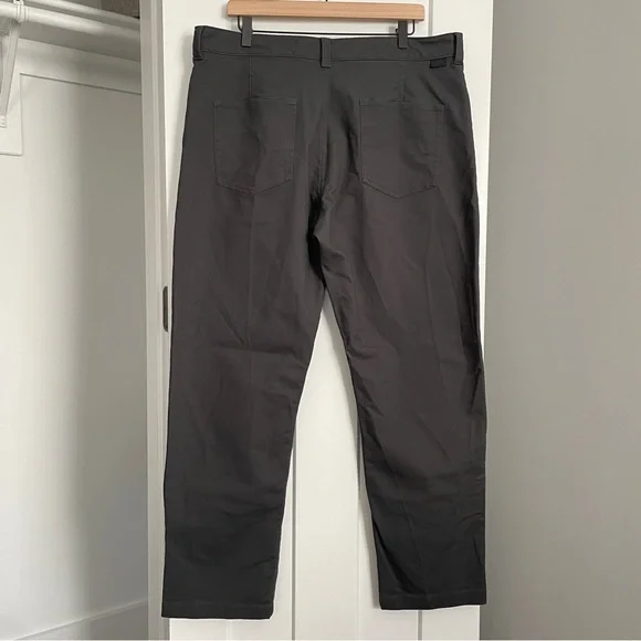 The North Face Dark Grey Chino Pants Casual Size 38 Men's - Picture 2 of 9